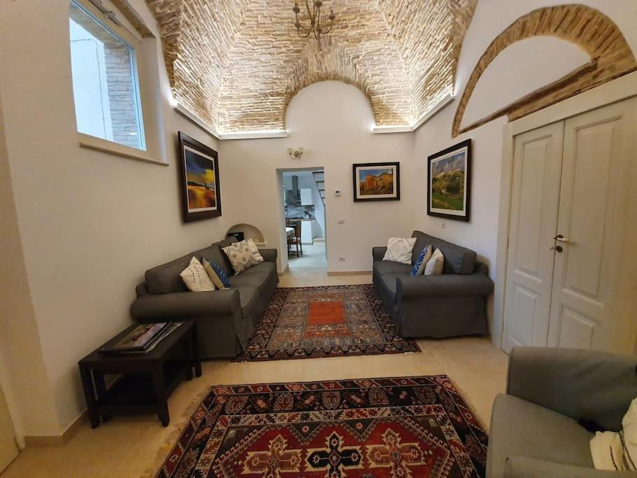 Casa Santa Maria - Beautifully Restored House In Centro Storico Irsina Basilicata Puglia Zewnętrze zdjęcie
